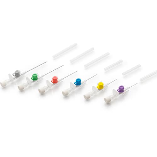 IV CANNULA WITH INJECTION PORT & WINGS